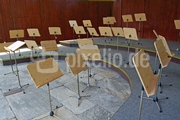 1--754122-Mittenwald - Kurpark &raquo;Puit&laquo; - Heute kein Kurkonzert-pixelio.jpg